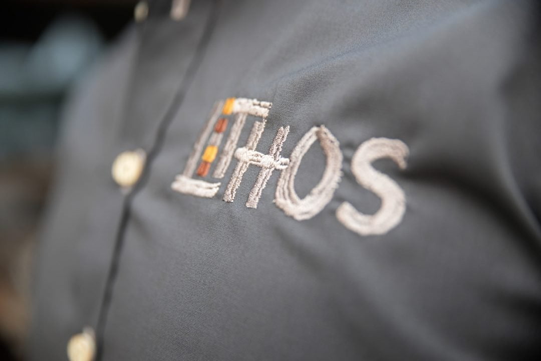 Horecakleding-inspiratie-21 Horecakleding blouse borduring